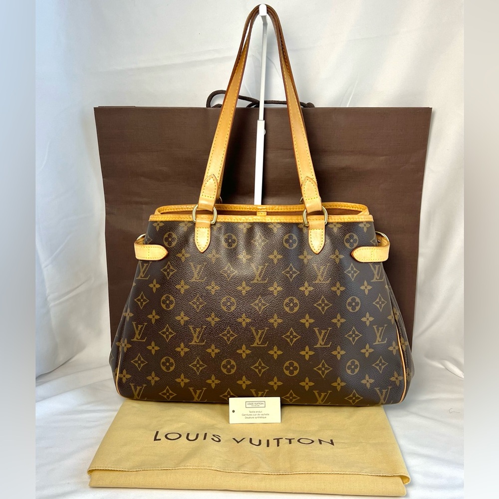 Auth. Louis Vuitton Batignolles Horizontal Monogram Shoulder Bag with Dust Bag